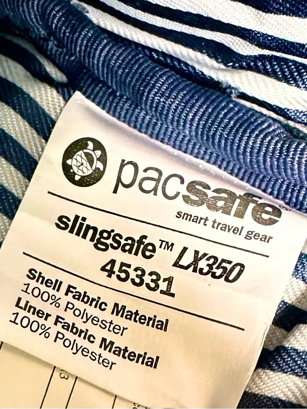 Pacsafe Unisex Slingsafe LX350 Anti-Theft Compact Backpack with Exomesh